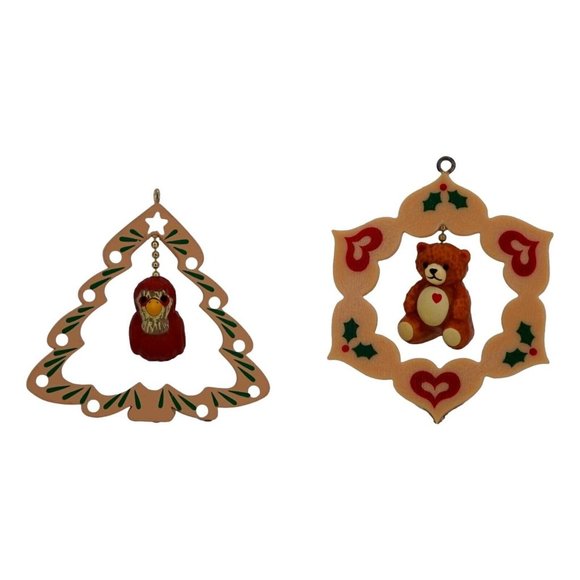 HHallmark Keepsake Ornament Christmas Cardinal & Loving Bear Set Handcrafted 198 - Picture 3 of 7